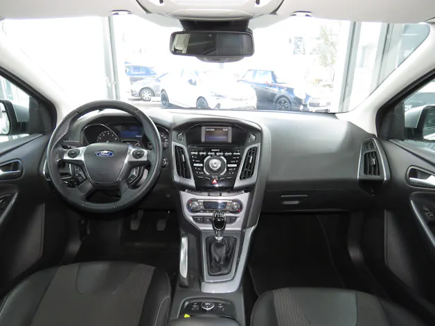 FORD Focus 1.6 SCTi Titanium
