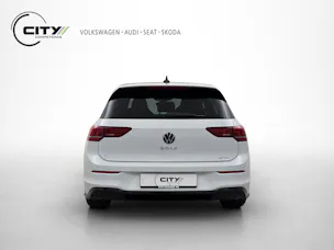 VW Golf 8 1.5 eTSI R-Line DSG