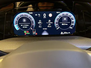 VW Golf 8 1.5 eTSI R-Line DSG
