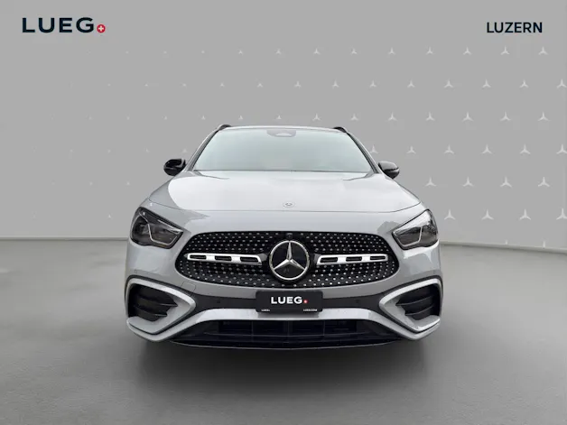 MERCEDES-BENZ GLA 250 4Matic 8G-DCT Swiss Star