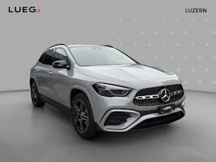 MERCEDES-BENZ GLA 250 4Matic 8G-DCT Swiss Star