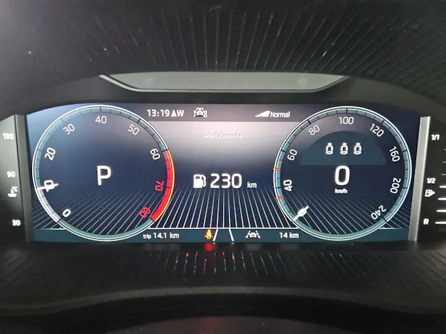 SKODA Fabia 1.0 TSI Dynamic DSG