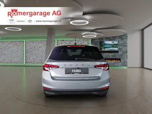 SKODA Fabia 1.0 TSI Dynamic DSG