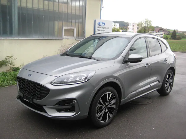 FORD Kuga 2.5 FHEV ST-Line X 4WD