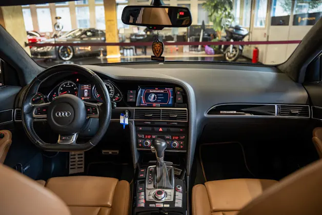 AUDI RS6 Avant 5.0 TFSI V10 quattro tiptronic
