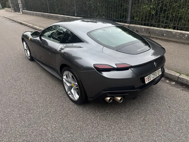 FERRARI Roma 3.9 V8 T