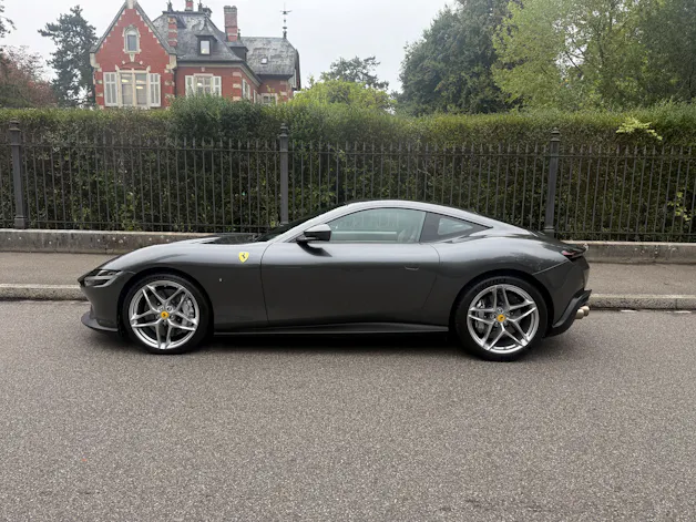 FERRARI Roma 3.9 V8 T