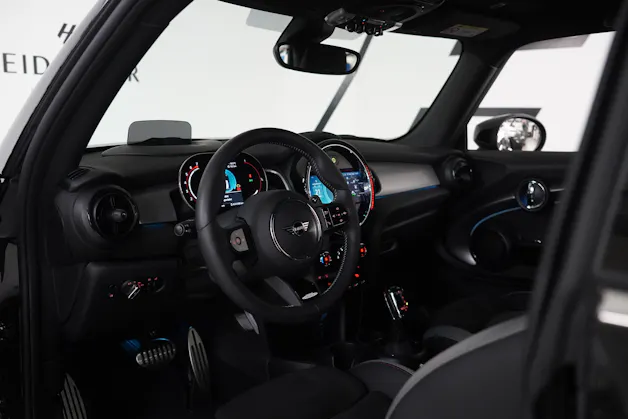 MINI Cooper John Cooper Works Steptronic