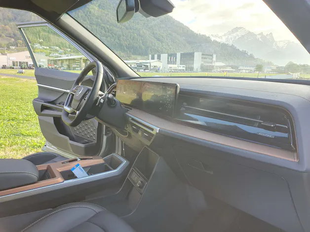 KGM -SsangYong Torres EVX Luxury+