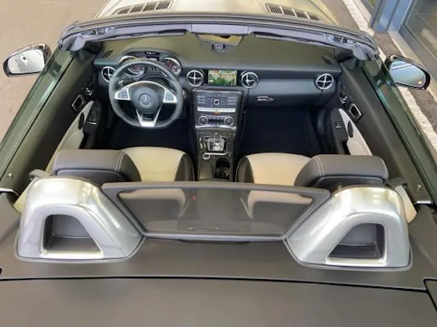 MERCEDES-BENZ SLC 43 AMG