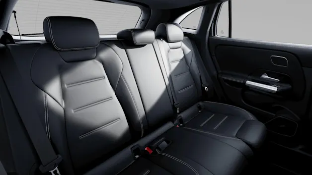 MERCEDES-BENZ GLA 35 AMG 4MATIC