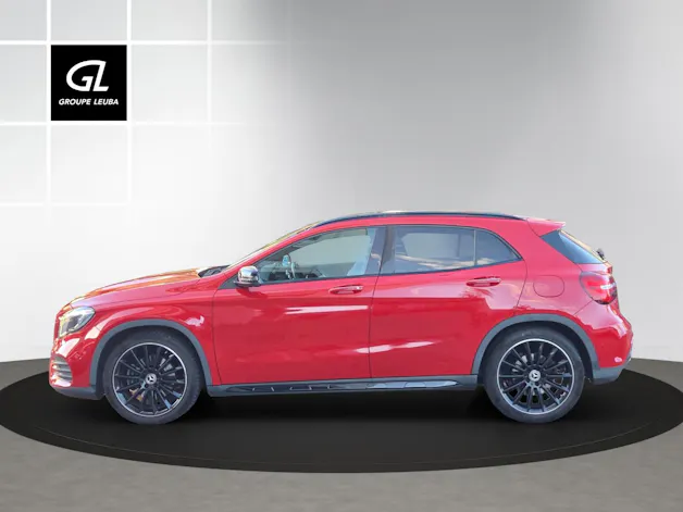 MERCEDES-BENZ GLA 220 AMG Line 4Matic 7G-DCT
