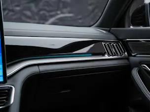 BYD Seal U DM-i Design AWD *Sofort verfügbar*Werksgarantie*Panorama*Sitzbelüftung*360° Kamera*