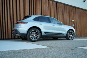 PORSCHE MACAN S PDK l 380 PS