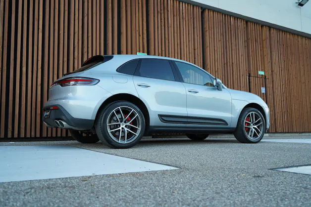 PORSCHE MACAN S PDK l 380 PS