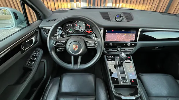 PORSCHE MACAN S PDK l 380 PS