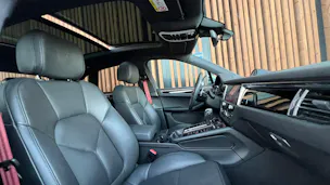 PORSCHE MACAN S PDK l 380 PS