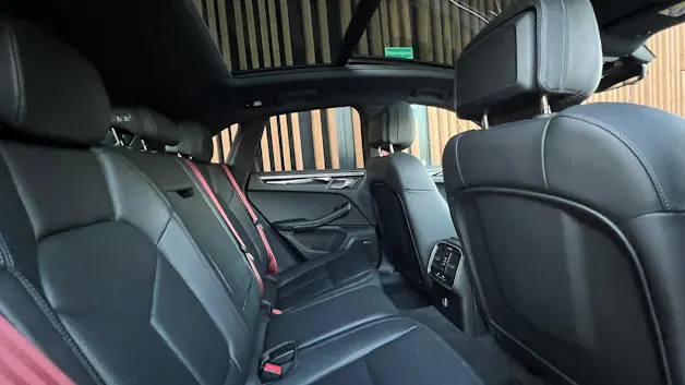 PORSCHE MACAN S PDK l 380 PS