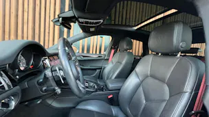 PORSCHE MACAN S PDK l 380 PS