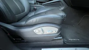 PORSCHE MACAN S PDK l 380 PS