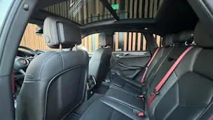 PORSCHE MACAN S PDK l 380 PS