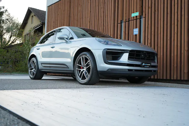 PORSCHE MACAN S PDK l 380 PS