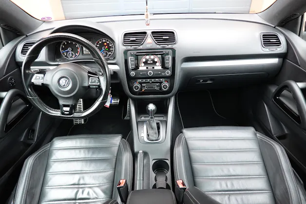 VW Scirocco 2.0 TSI R DSG "* CH Auto * Tempomat * Capteurs * Toit Ouvrant * Jantes 19 * Phares Xenon *"