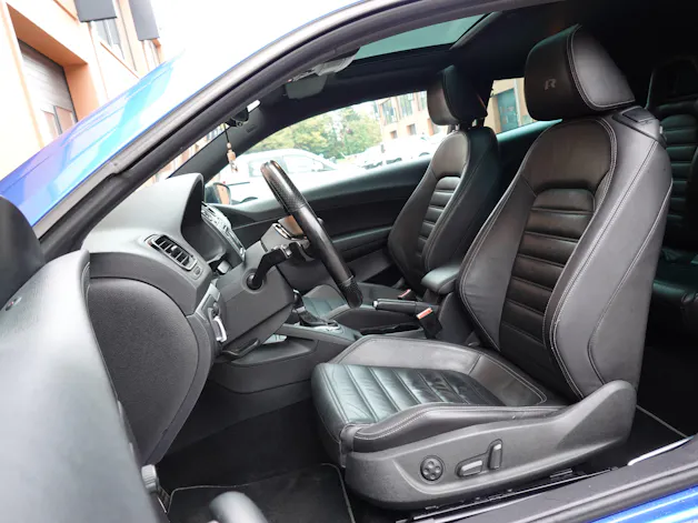 VW Scirocco 2.0 TSI R DSG "* CH Auto * Tempomat * Capteurs * Toit Ouvrant * Jantes 19 * Phares Xenon *"