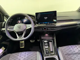 VW Golf 2.0 TSI R-Line DSG 4 Motion