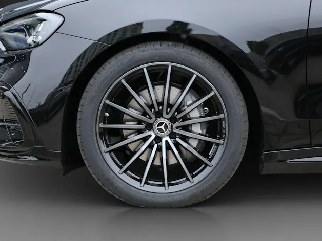 MERCEDES-BENZ C 400 4Matic 94 kWh