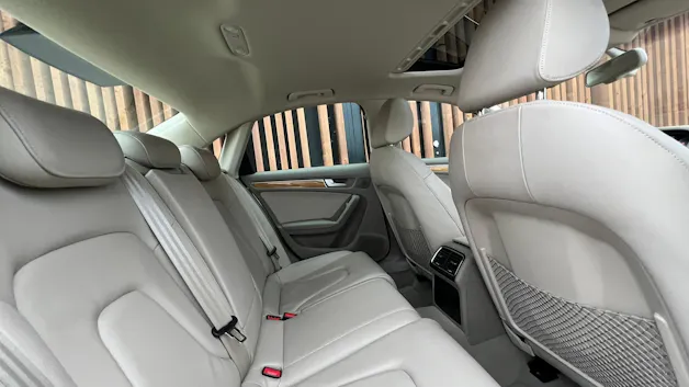 AUDI A4 LIMOUSINE 2.0 TFSI QUATTRO S-TRONIC l 211 PS