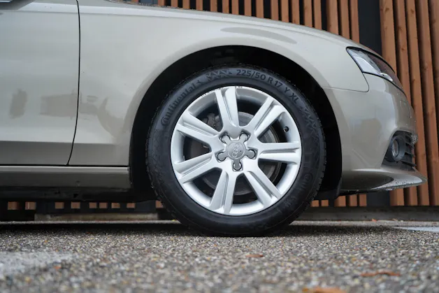 AUDI A4 LIMOUSINE 2.0 TFSI QUATTRO S-TRONIC l 211 PS