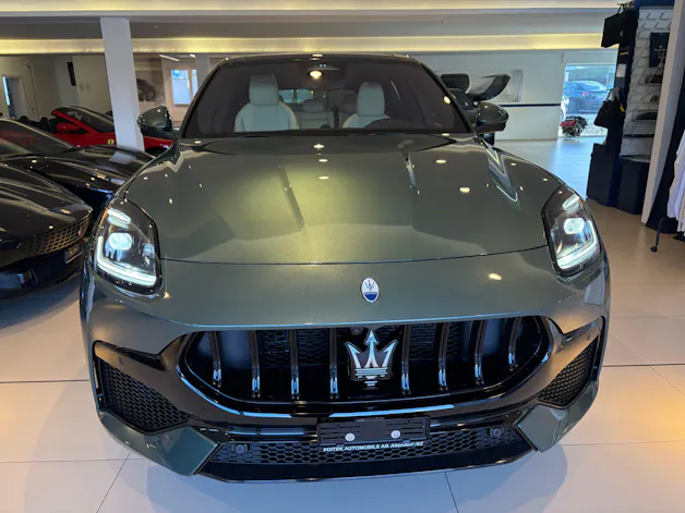 MASERATI Grecale Modena V6