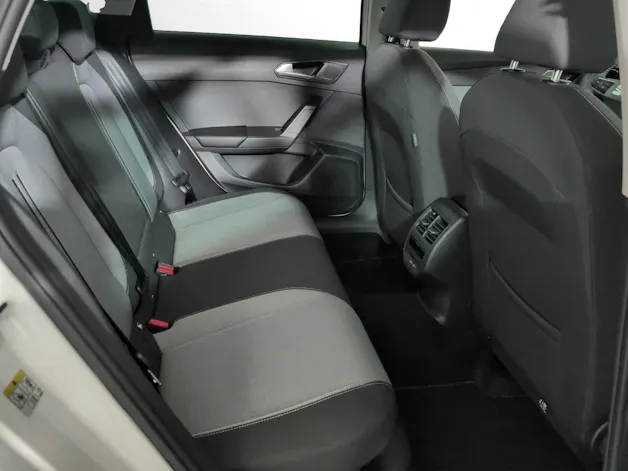 SEAT Leon ST 1.5 eTSI mHEV DSG Style