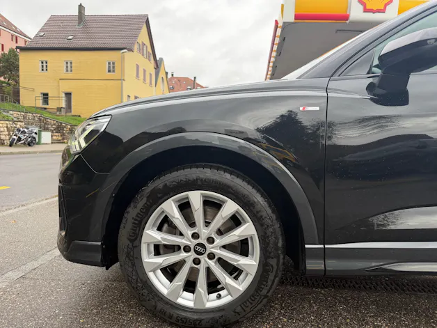 AUDI Q3 SB 40 TFSI S line qu