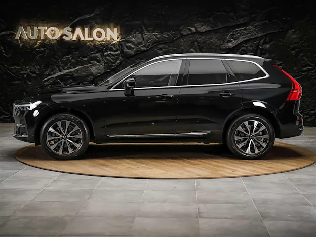 VOLVO XC60 B4 Benzin Mild Hybrid Core Geartronic *Panorama*Lenkradheizung*Assistenten*