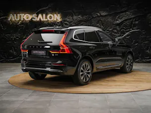 VOLVO XC60 B4 Benzin Mild Hybrid Core Geartronic *Panorama*Lenkradheizung*Assistenten*