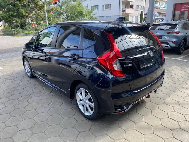 HONDA Jazz 1.5i-VTEC Dynamic CVT
