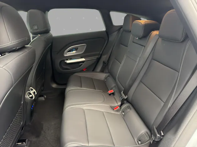MERCEDES-BENZ CLA Shooting Brake 350 4Matic 85 kWh EQ