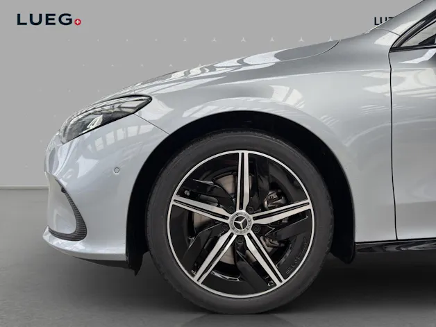 MERCEDES-BENZ CLA Shooting Brake 350 4Matic 85 kWh EQ