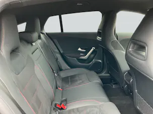 MERCEDES-BENZ CLA 180 CLA Shooting Brake 180 7G-DCT AMG Line Night Paket