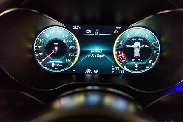 MERCEDES-BENZ GLC 63 S PERFOMANCE AMG 4Matic 9G-Tronic