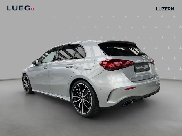 MERCEDES-BENZ A 220 4Matic 8G-DCT