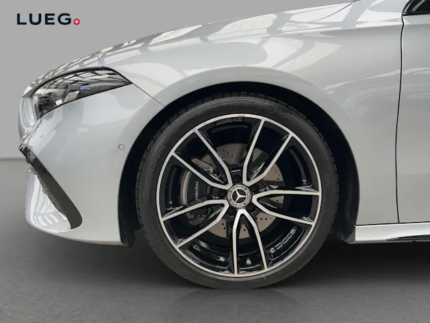 MERCEDES-BENZ A 220 4Matic 8G-DCT