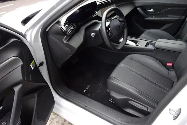 PEUGEOT 308SW 1.5BHDI A.Pack EAT8