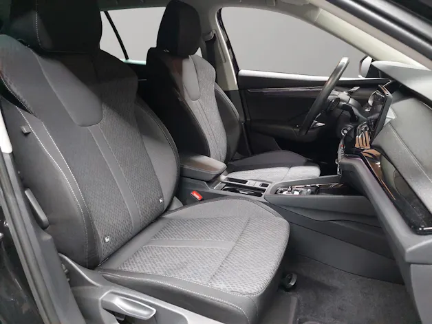 SKODA Octavia Combi 1.5 TSI mHEV DSG Style