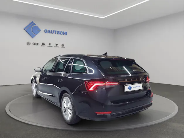 SKODA Octavia Combi 1.5 TSI mHEV DSG Style