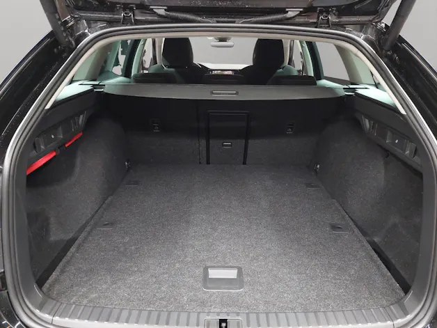 SKODA Octavia Combi 1.5 TSI mHEV DSG Style