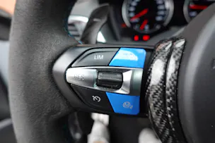 BMW M2 Competition "CH Auto * Intérieur Carbon * Sièges Electriques Mémoire * Volant Alcantara * Harman Kardon * Remus *"