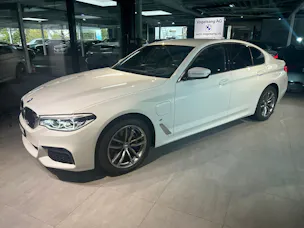 BMW 530e xDrive Pure M Sport Edition Steptronic
